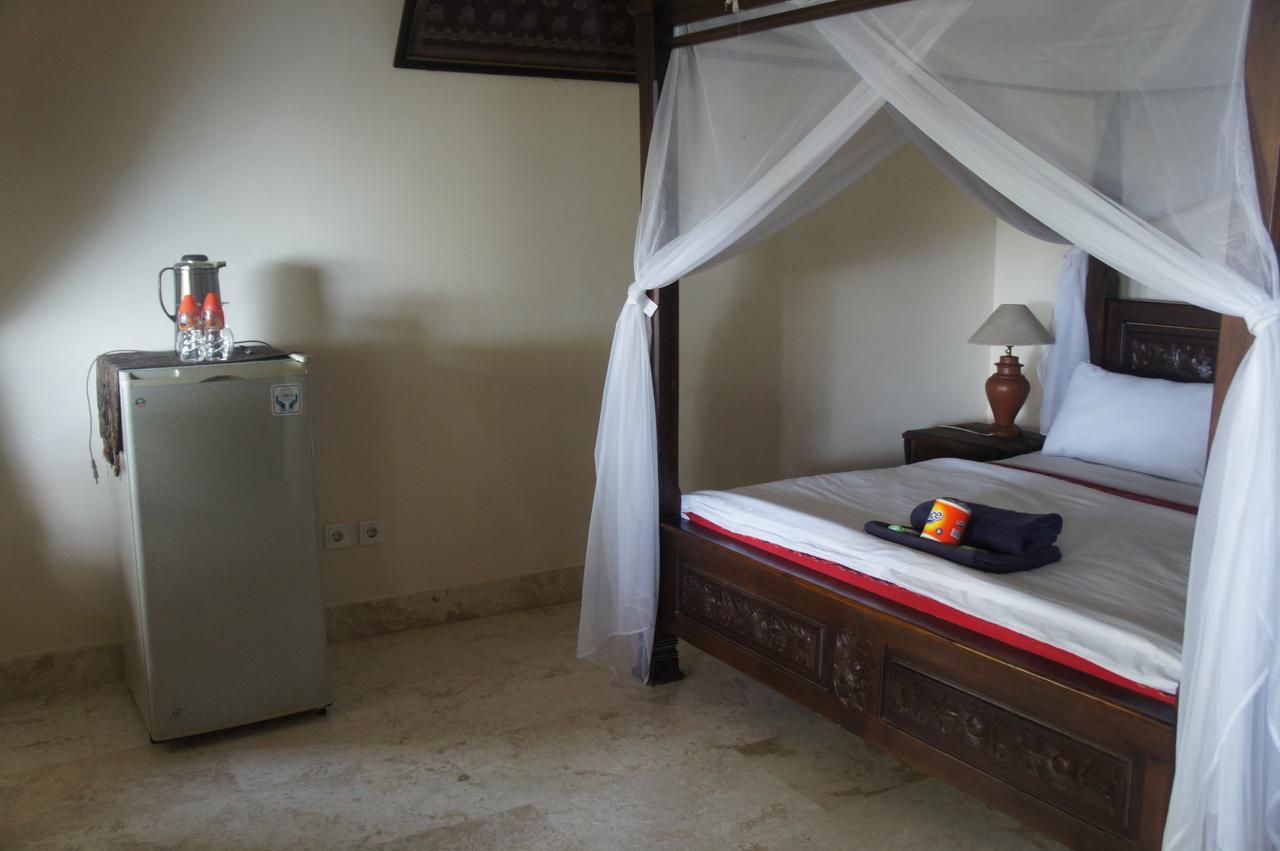 Batu Bolong Cottages Mangsit Exterior foto