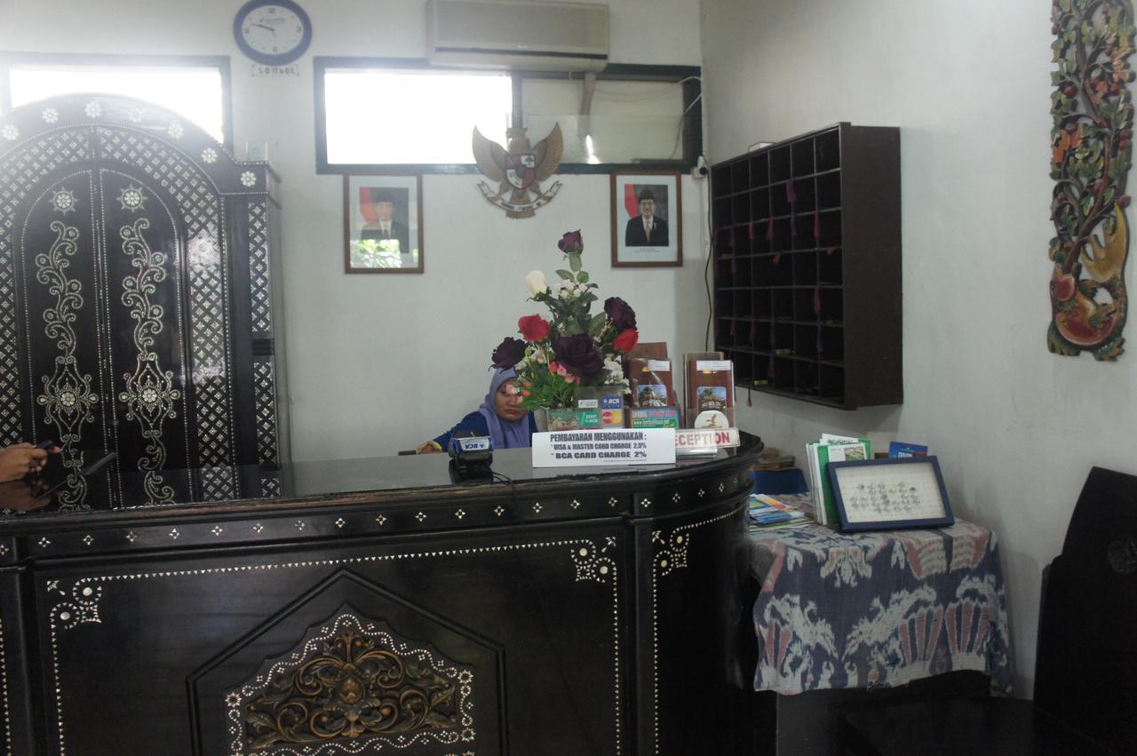 Batu Bolong Cottages Mangsit Exterior foto