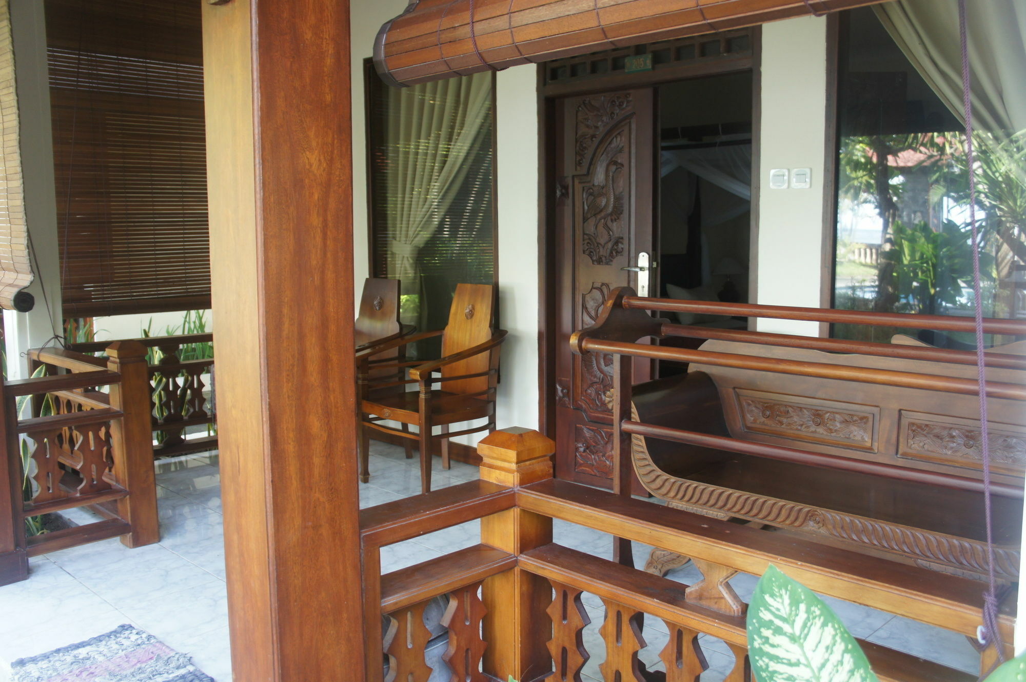 Batu Bolong Cottages Mangsit Exterior foto