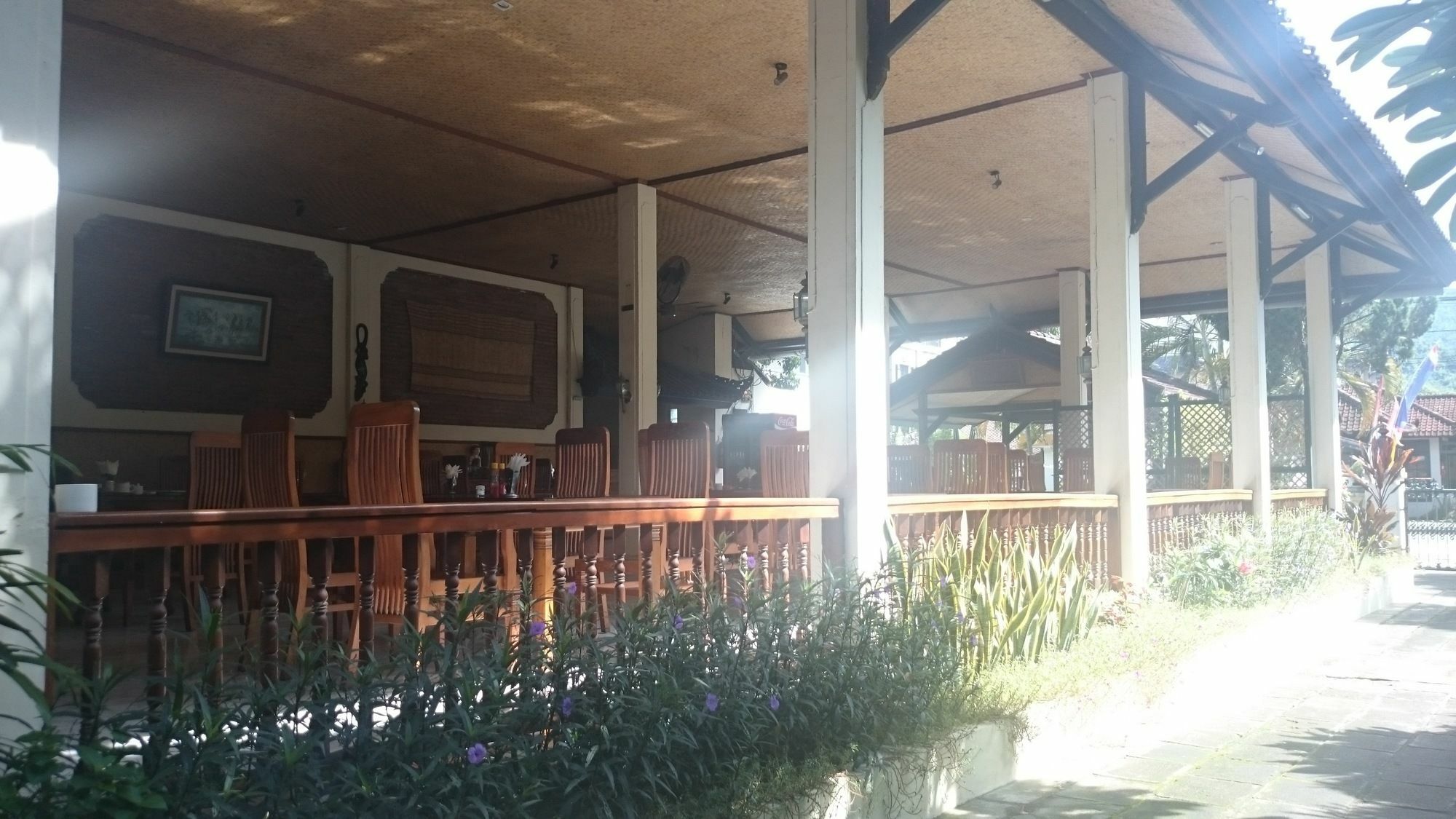 Batu Bolong Cottages Mangsit Exterior foto
