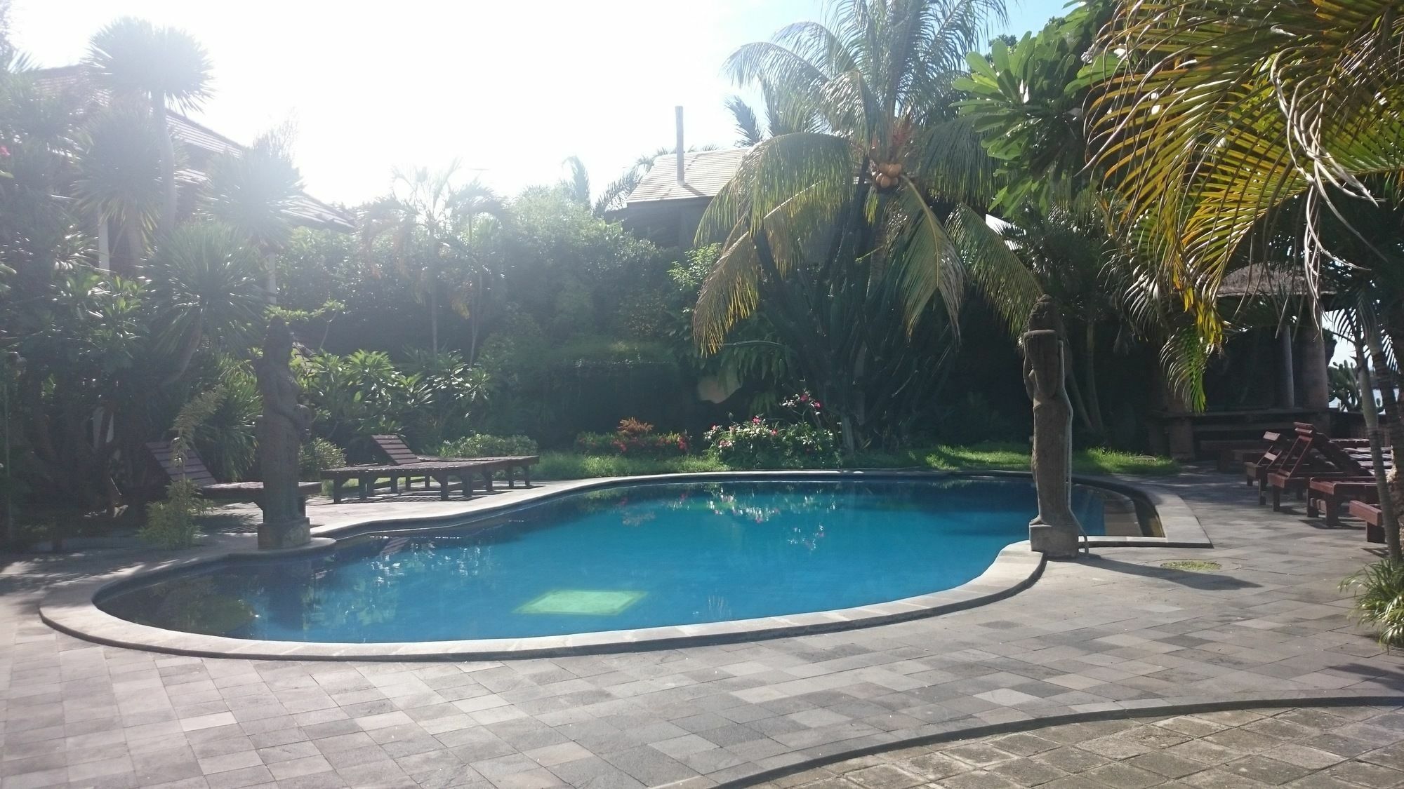 Batu Bolong Cottages Mangsit Exterior foto